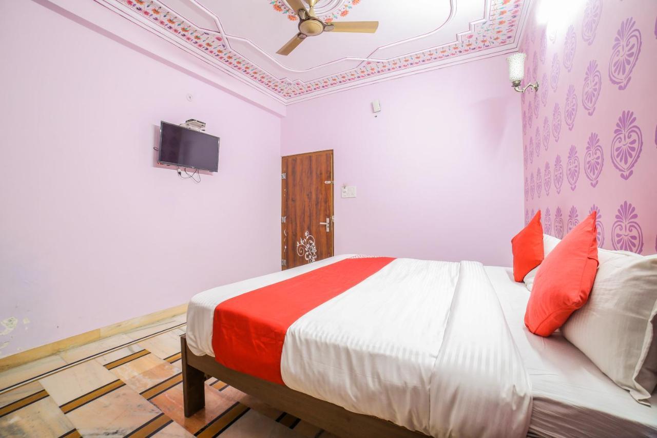 Collection O 36316 Hotel White Palace Джайпур Екстериор снимка