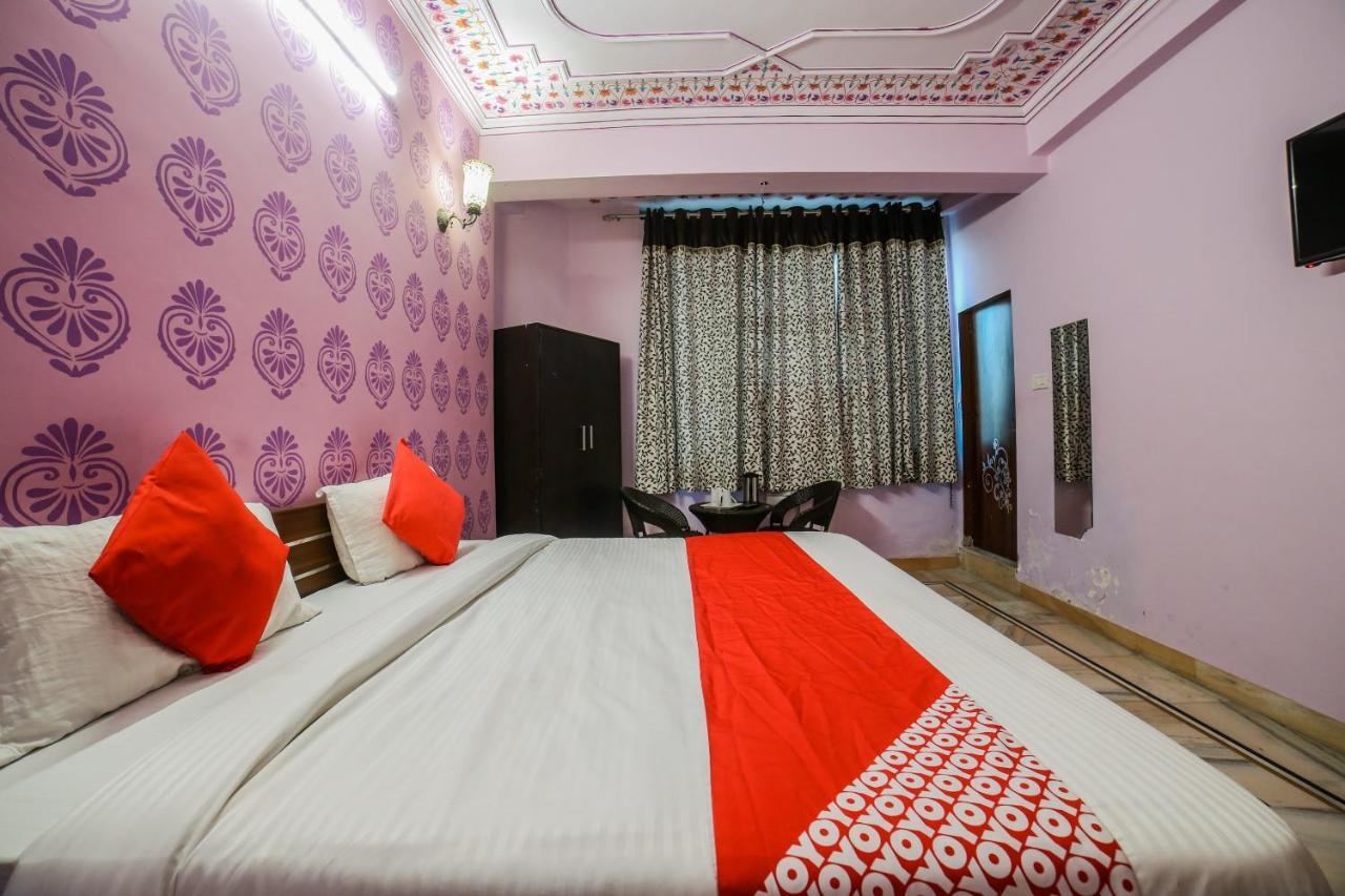 Collection O 36316 Hotel White Palace Джайпур Екстериор снимка
