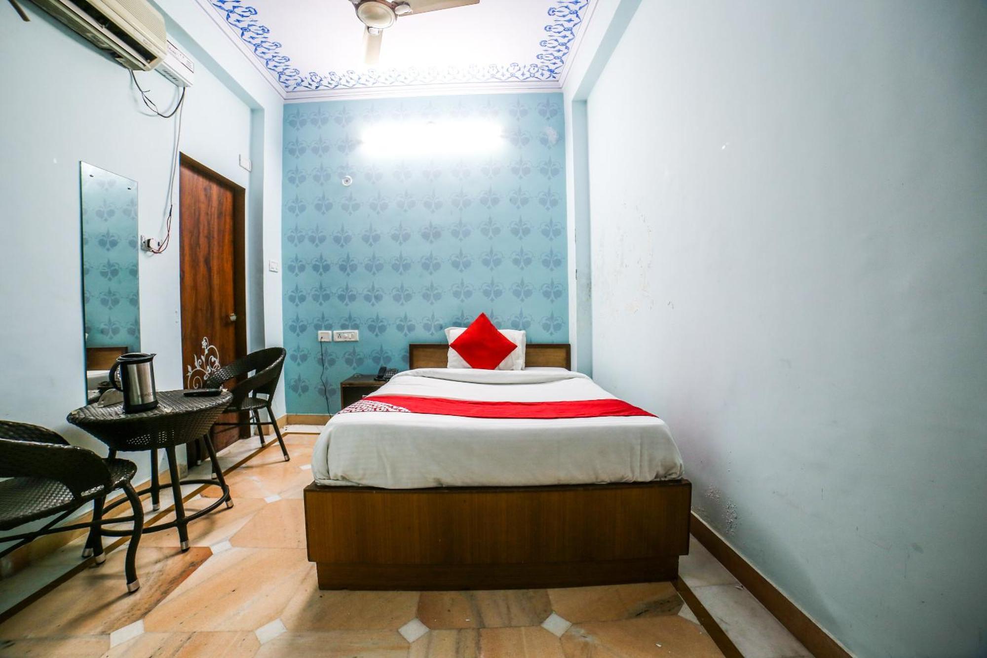 Collection O 36316 Hotel White Palace Джайпур Екстериор снимка